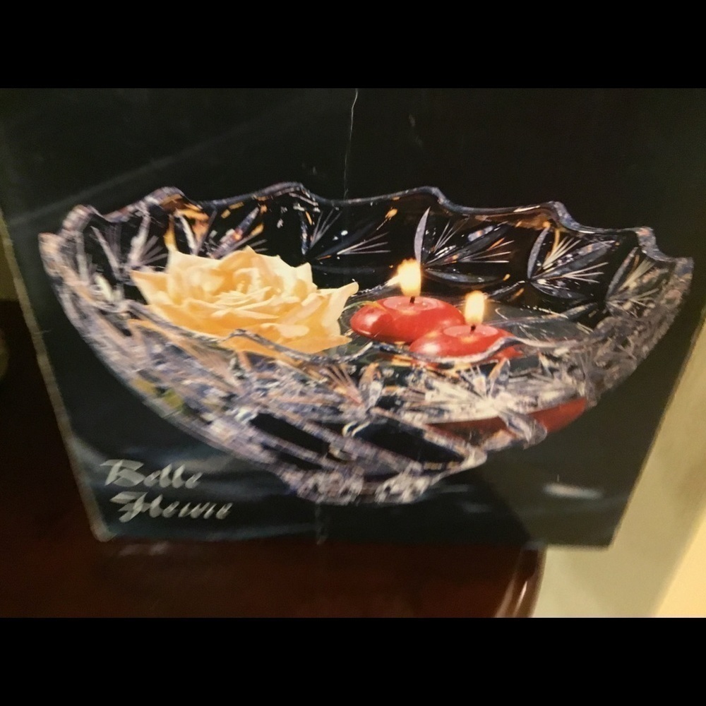 Belle FLEURE VINTAGE FRUIT BOWL‎